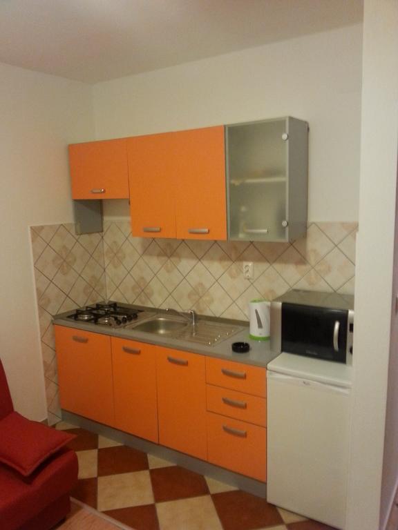 Apartment Andric Kaštela Екстериор снимка