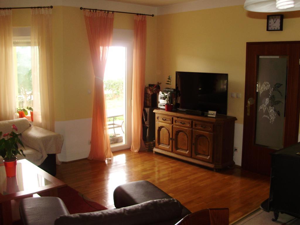 Apartment Andric Kaštela Екстериор снимка