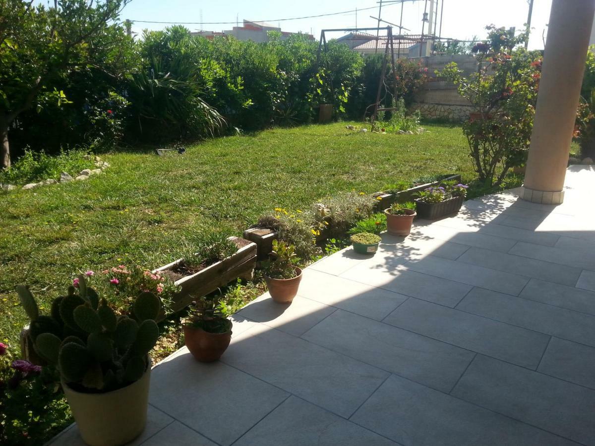 Apartment Andric Kaštela Екстериор снимка